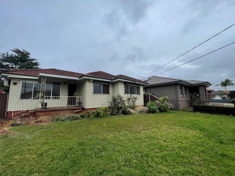 22 Hawkesbury Street, Fairfield West NSW 2165