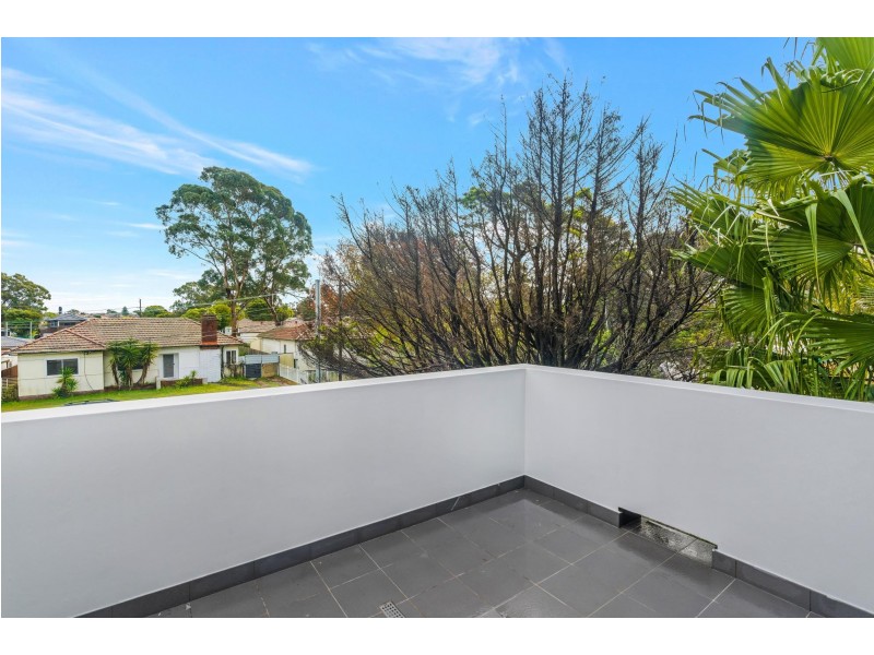 16 Latty Street, Fairfield NSW 2165