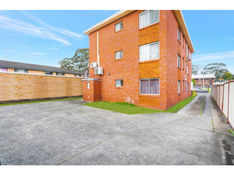 3/19 Carramar Avenue, Carramar NSW 2163