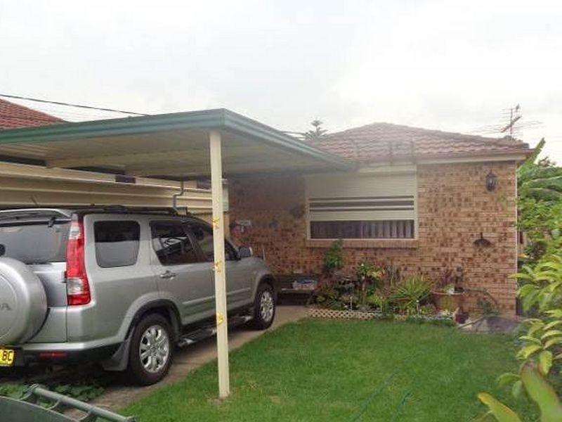 Fairfield West NSW 2165