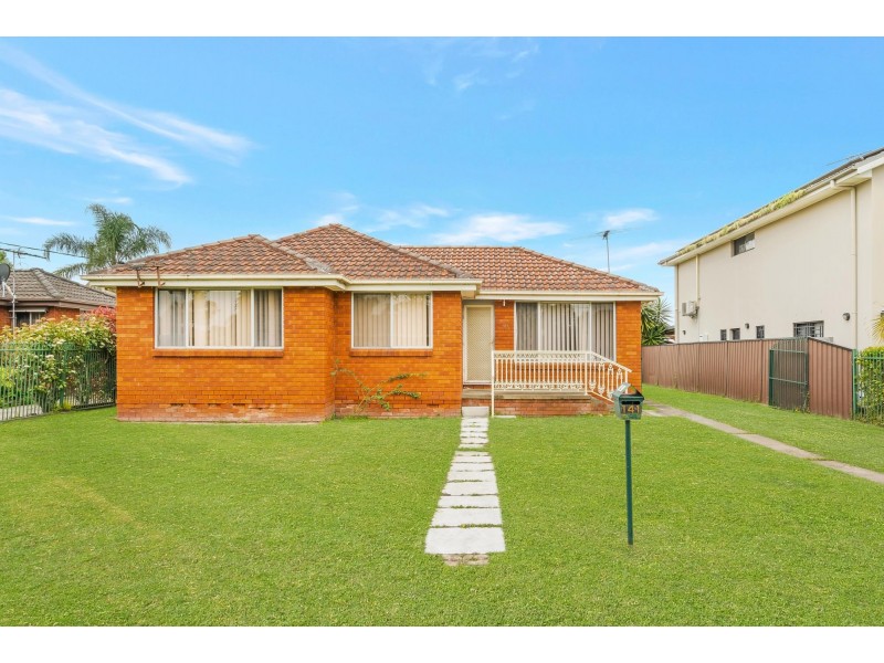 141 King Road, Fairfield West NSW 2165