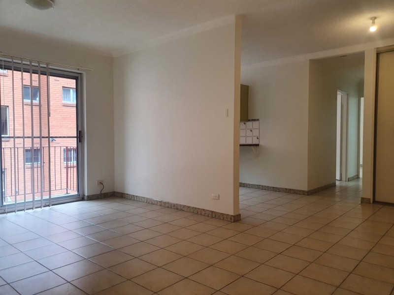 6/162 – 166 Sandal Crescent, Carramar NSW 2163