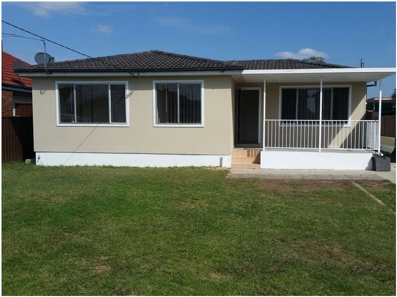 17 Anthony Street, Fairfield NSW 2165