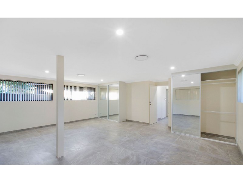 14a William Street, Cambridge Park NSW 2747