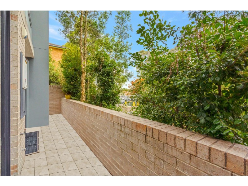 1/57-61 The Esplanade, Guildford NSW 2161