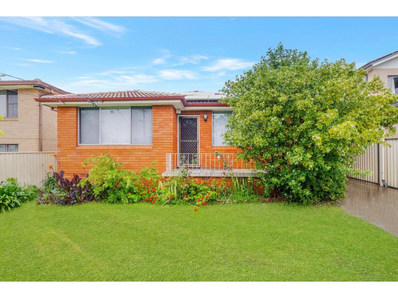 17 Gipps Street, Smithfield NSW 2164
