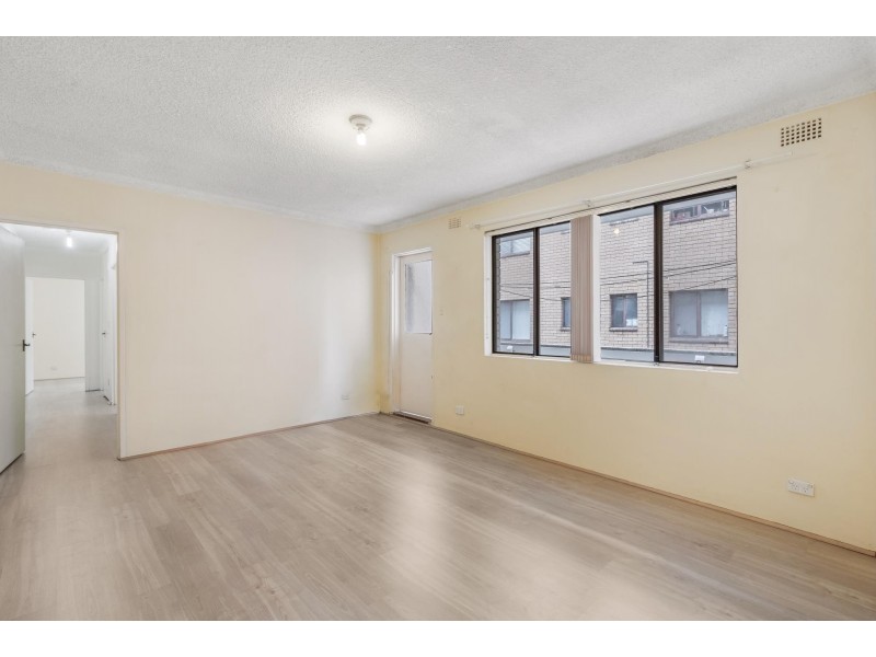 2/79 Harris Street, Fairfield NSW 2165