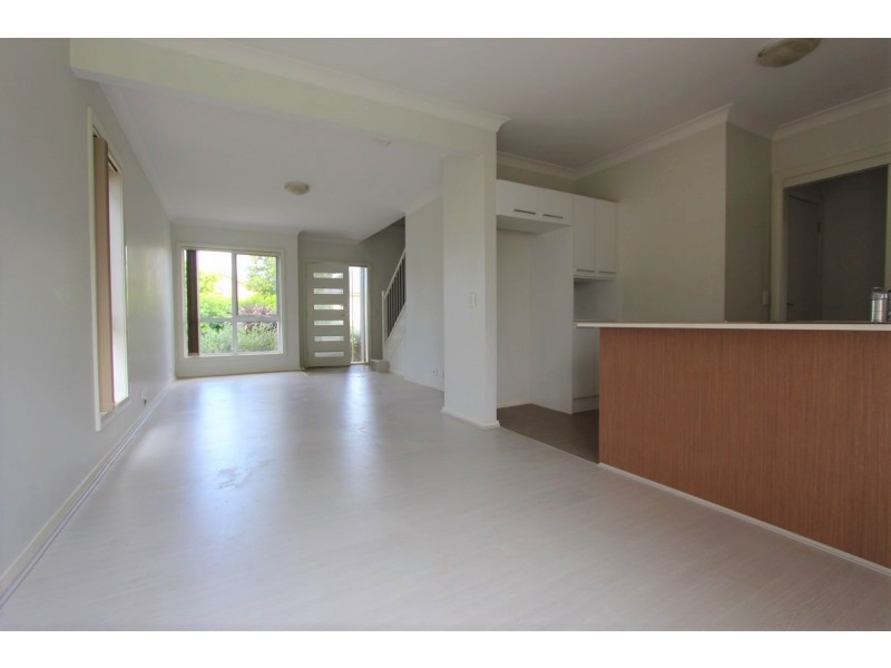 69 Hemsworth Avenue, Middleton Grange NSW 2171