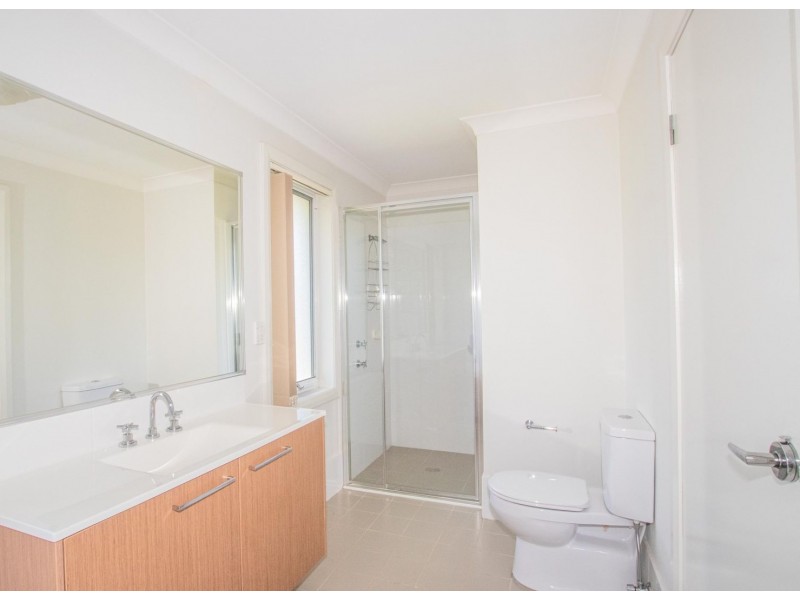 69 Hemsworth Avenue, Middleton Grange NSW 2171