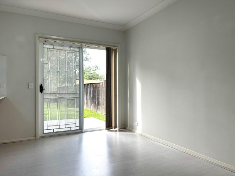69 Hemsworth Avenue, Middleton Grange NSW 2171