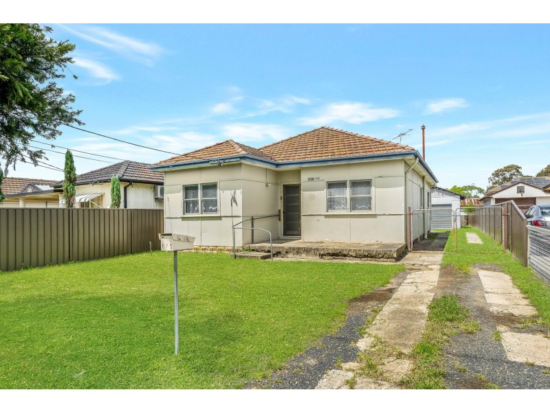 146 The Boulevarde, Fairfield Heights NSW 2165