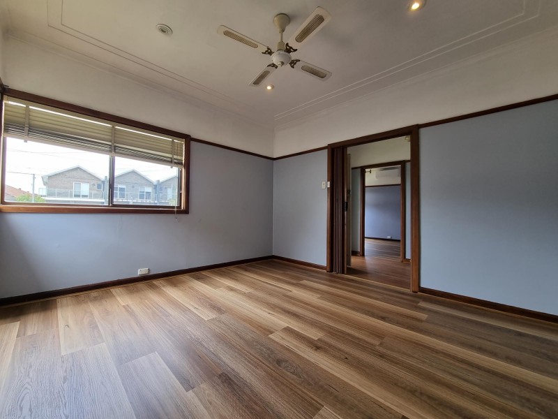 43 The Esplanade, Guildford NSW 2161