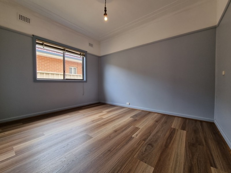 43 The Esplanade, Guildford NSW 2161