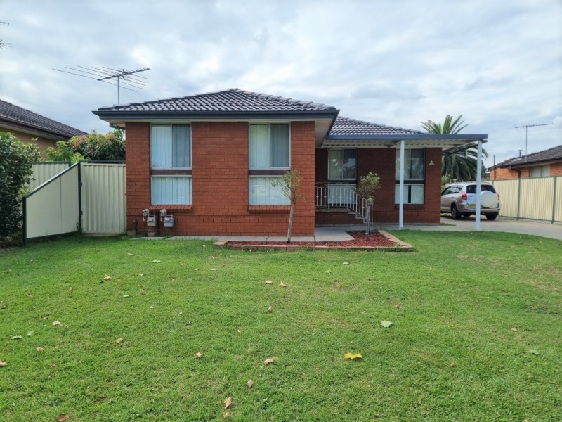 10 Dickens Road, Wetherill Park NSW 2164