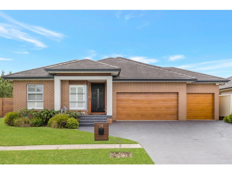 14 Carpenter Street, Elderslie NSW 2570