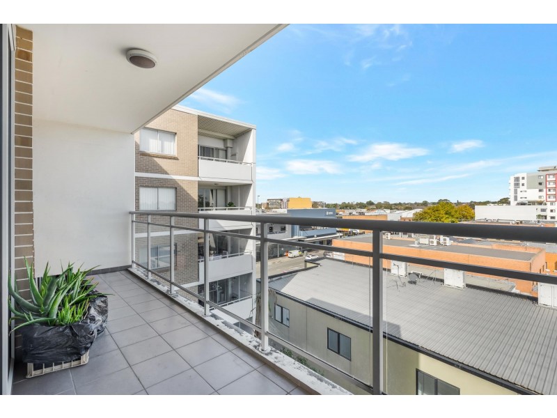 44/376 The Horsley Drive, Fairfield NSW 2165