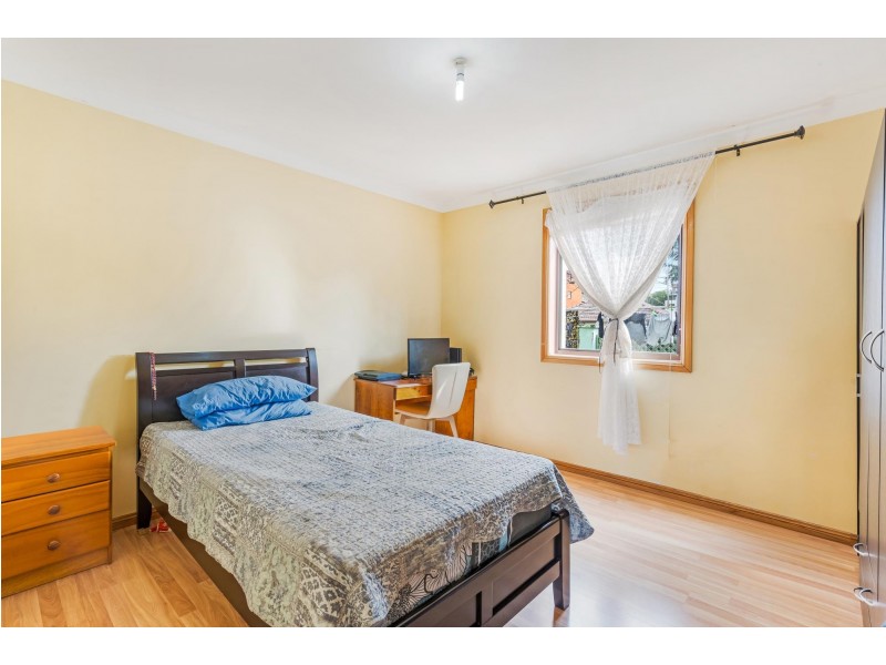 1 Thomas Street, Fairfield NSW 2165