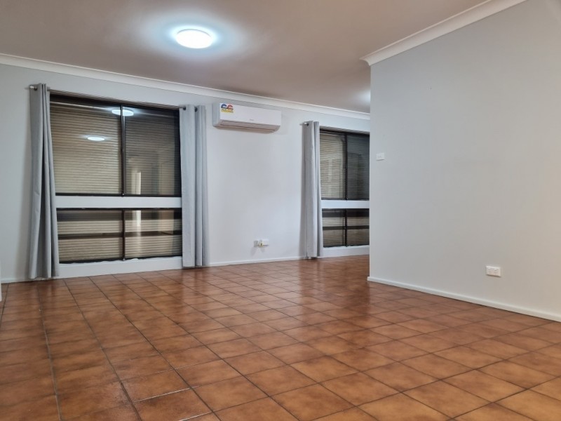 18 Ayrshire Street, Bossley Park NSW 2176