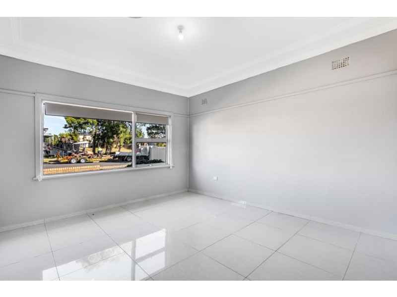 55 Charles Street, Smithfield NSW 2164
