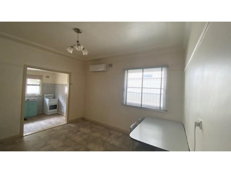 1/10 Bathurst Street, Liverpool NSW 2170