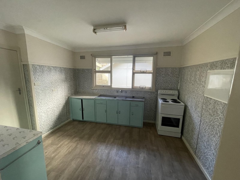 1/10 Bathurst Street, Liverpool NSW 2170