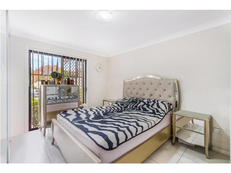8/8-10 Lyndon Street, Fairfield NSW 2165