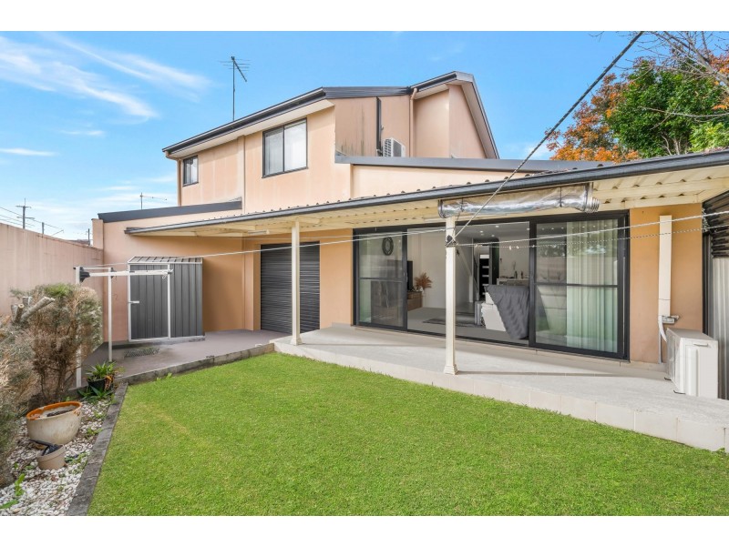 8/8-10 Lyndon Street, Fairfield NSW 2165