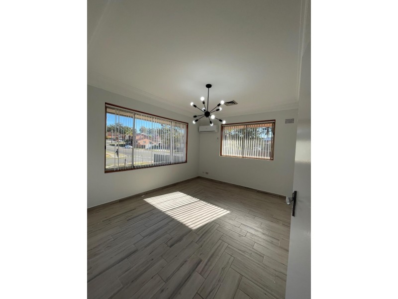 631 Polding Street, Bossley Park NSW 2176