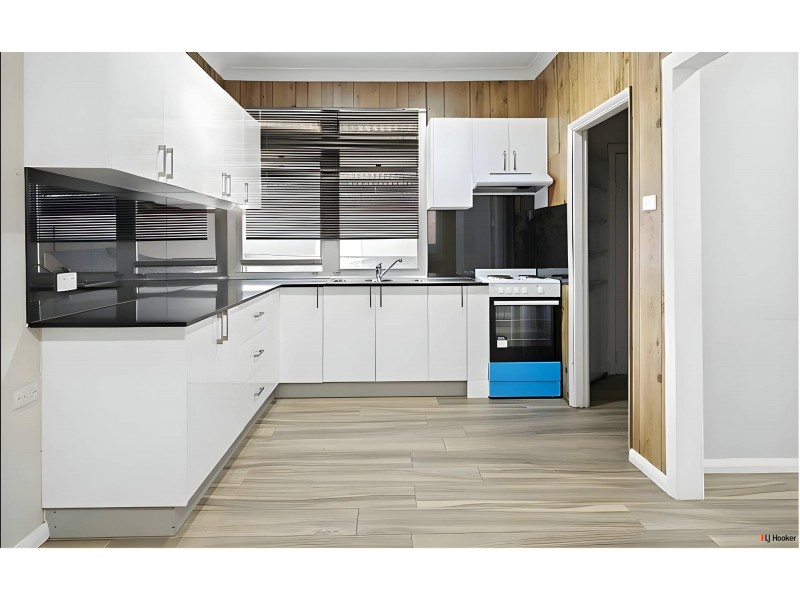 241 Hamilton Road, Fairfield West NSW 2165