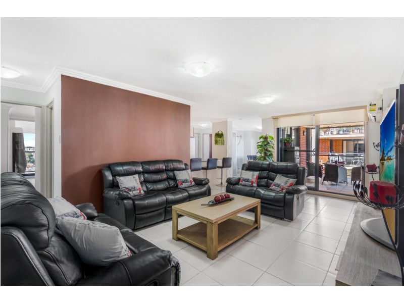 524/360-364 The Horsley Drive, Fairfield NSW 2165