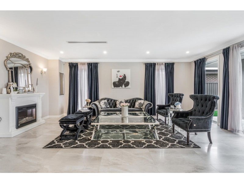 12 Churcher Street, Catherine Field NSW 2557