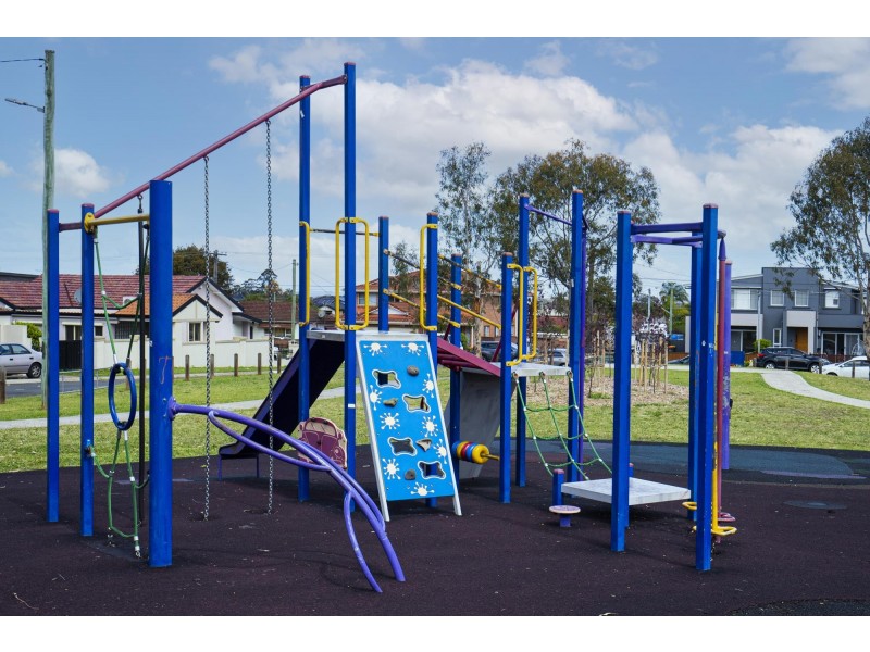 19 Throsby Street, Fairfield Heights NSW 2165