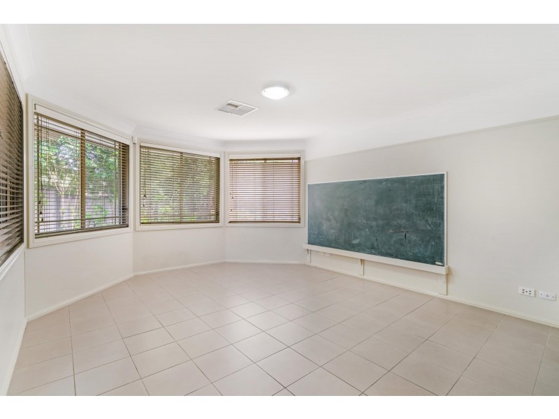 41 Aukane Street, Green Valley NSW 2168