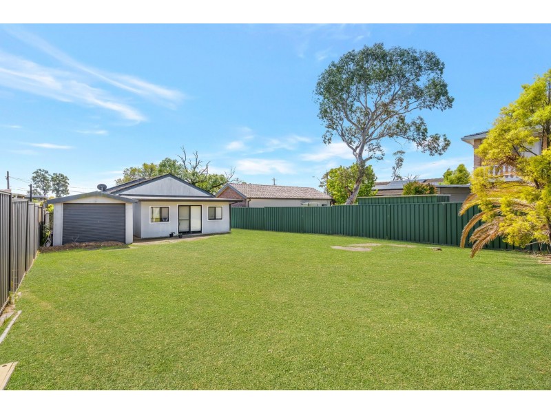 229 Brenan Street, Smithfield NSW 2164