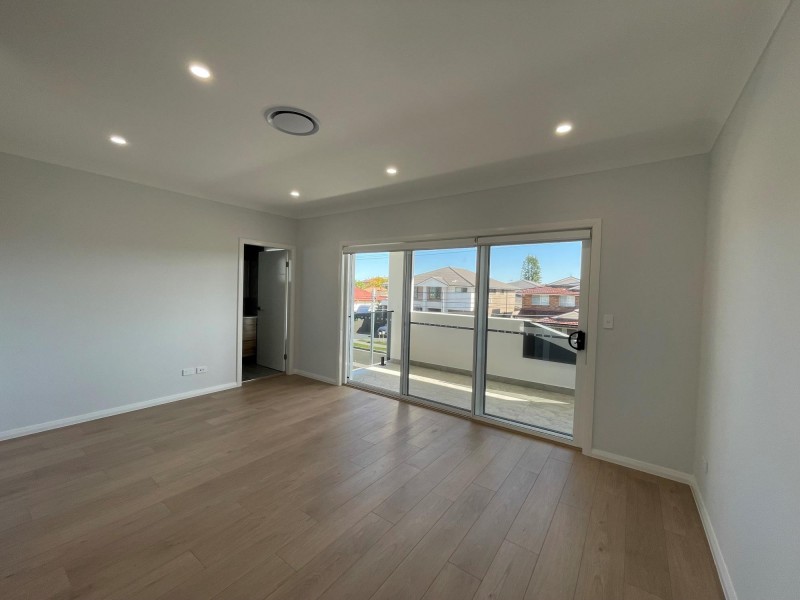 34a Kiroa Street, Canley Heights NSW 2166