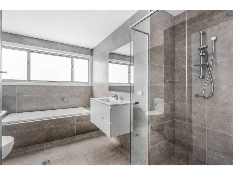 10 Lowana Avenue, Merrylands NSW 2160