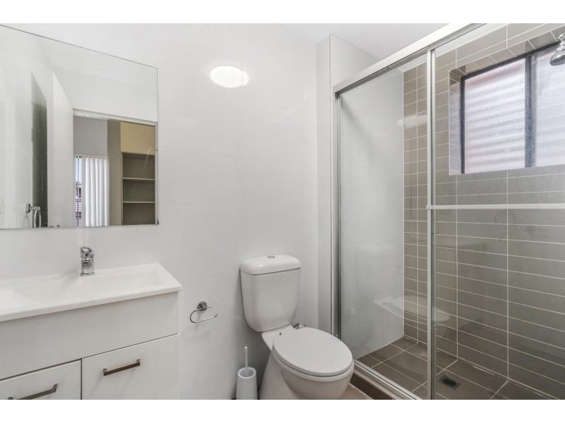 11/80 Tasman Parade, Fairfield West NSW 2165