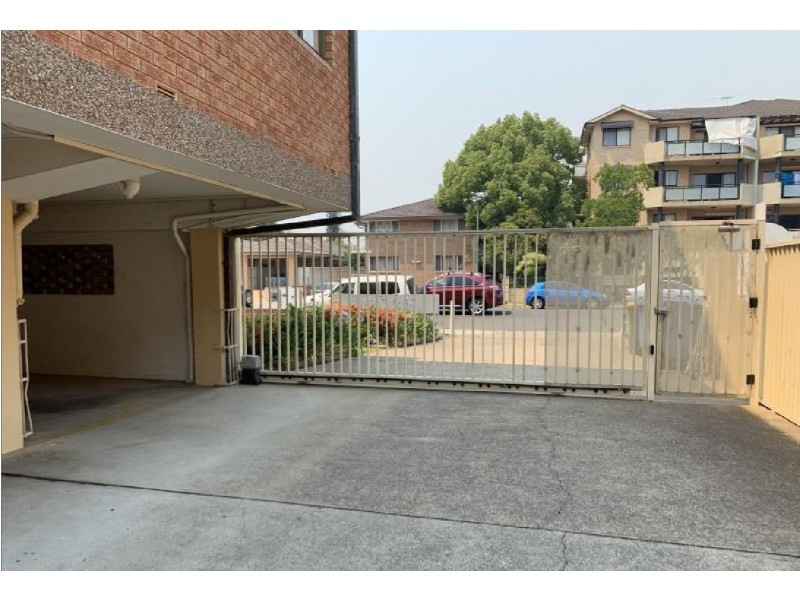 7/60 Harris Street, Fairfield NSW 2165