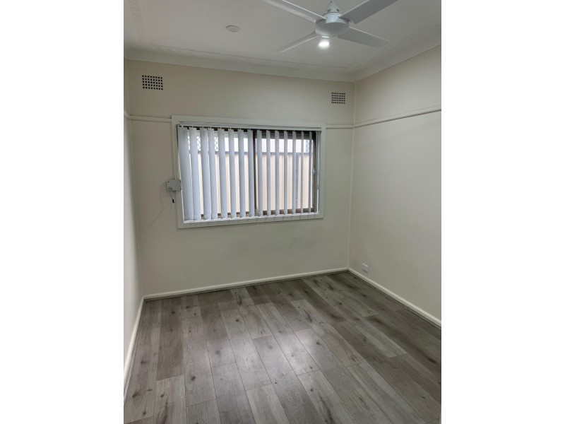 6 Lombard Street, Fairfield NSW 2165