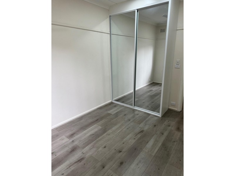 6 Lombard Street, Fairfield NSW 2165