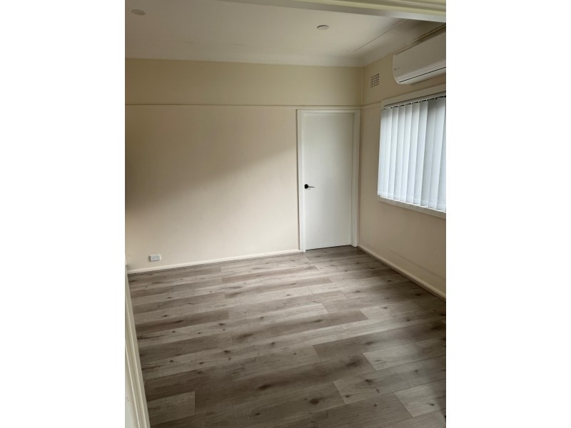 6 Lombard Street, Fairfield NSW 2165