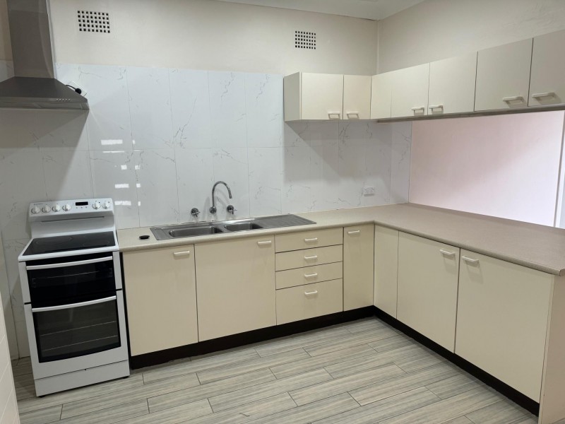 6 Lombard Street, Fairfield NSW 2165