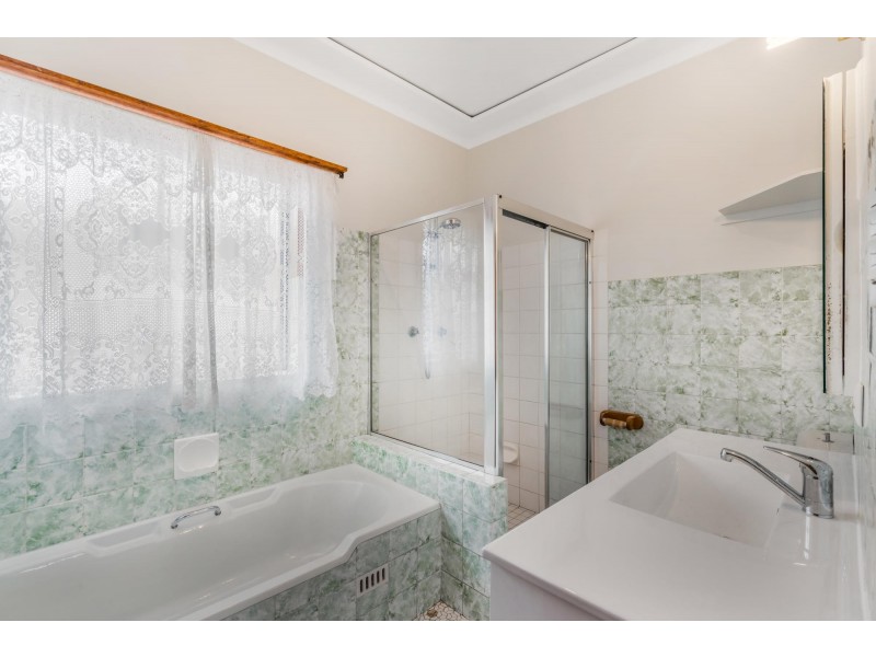 34 Kihilla Street, Fairfield Heights NSW 2165