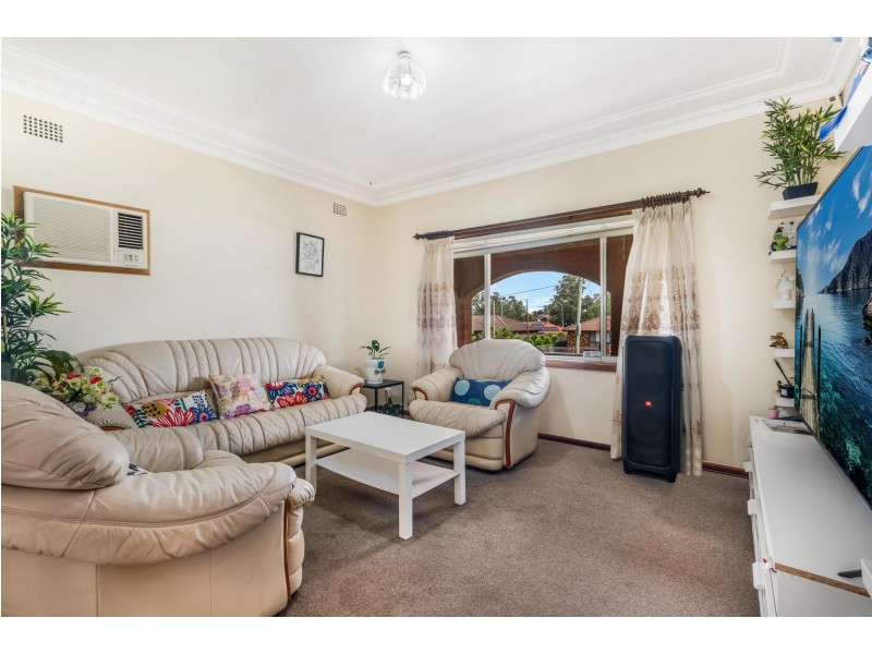 282 Polding Street, Smithfield NSW 2164