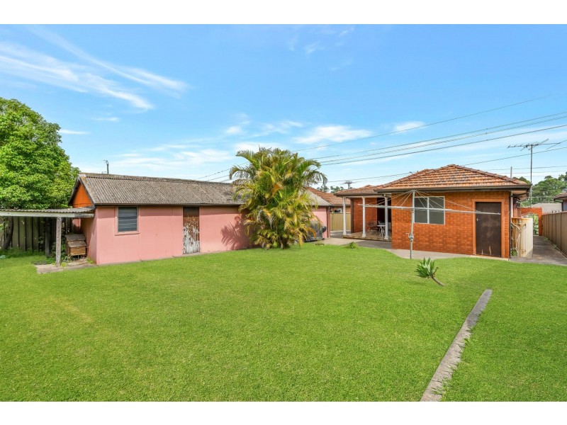 282 Polding Street, Smithfield NSW 2164