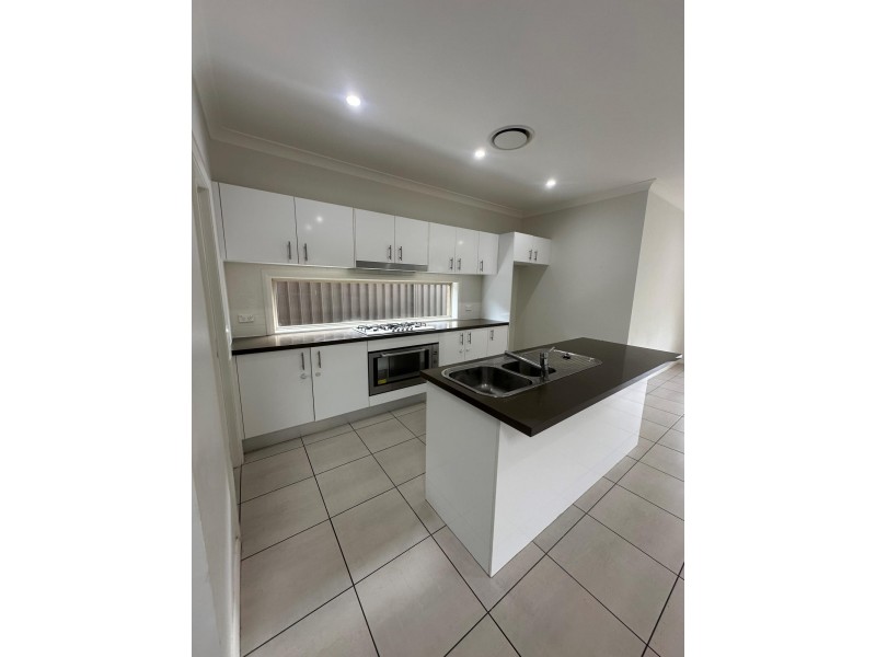 8B Harvey Street, Oran Park NSW 2570