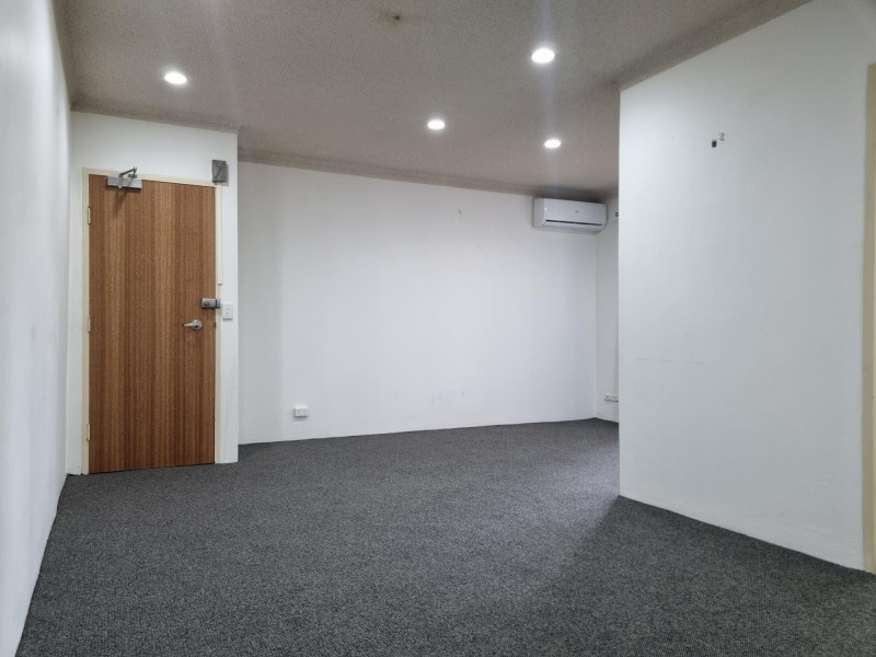 21/8 Goulburn street, Warwick Farm NSW 2170