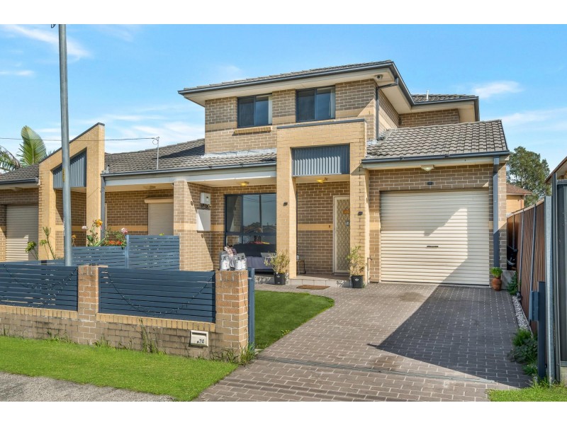 2A Hampton Street, Fairfield NSW 2165