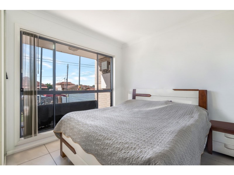 2A Hampton Street, Fairfield NSW 2165