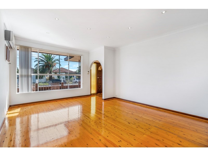 22a Bodalla Street, Fairfield Heights NSW 2165